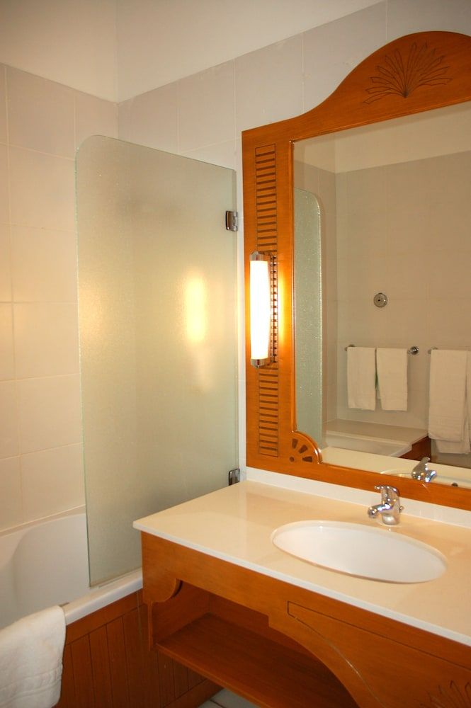 Hotel Fleur d'Epée Double Room 5