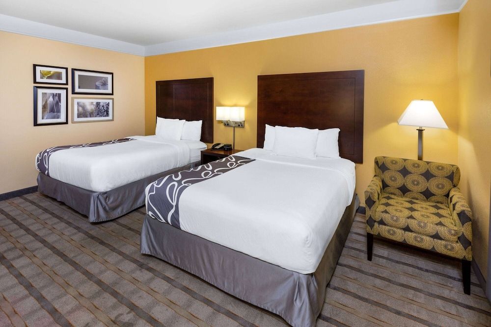 undefined La Quinta Inn & Suites by Wyndham Houston NW Beltway8/WestRD