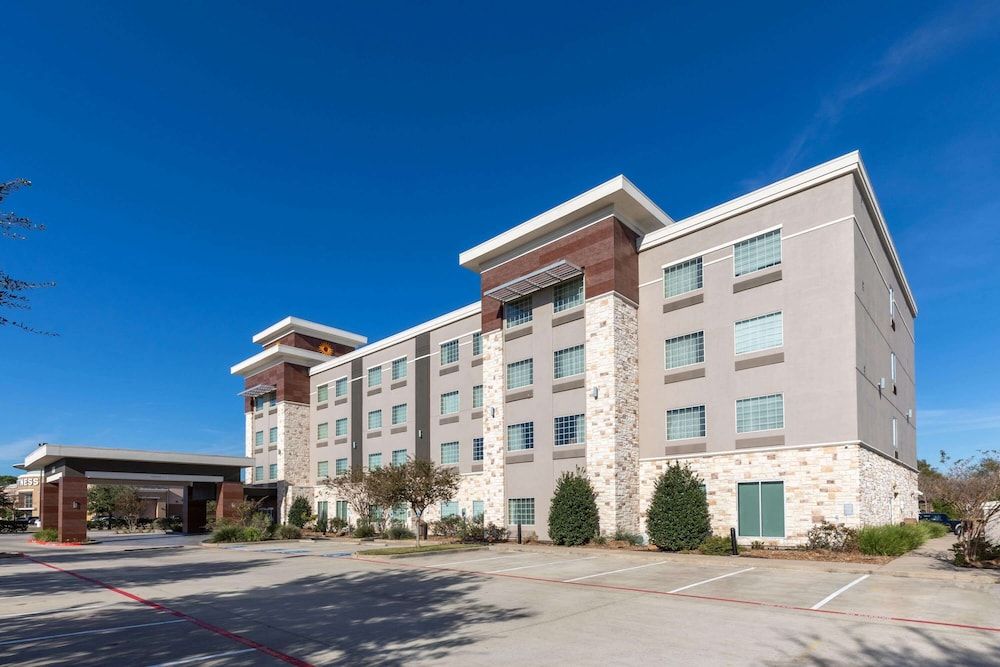 undefined La Quinta Inn & Suites by Wyndham Houston NW Beltway8/WestRD 7