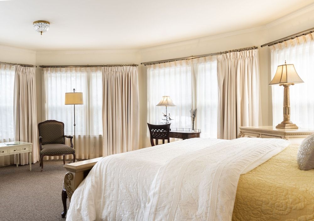 Mt. Washington Suite