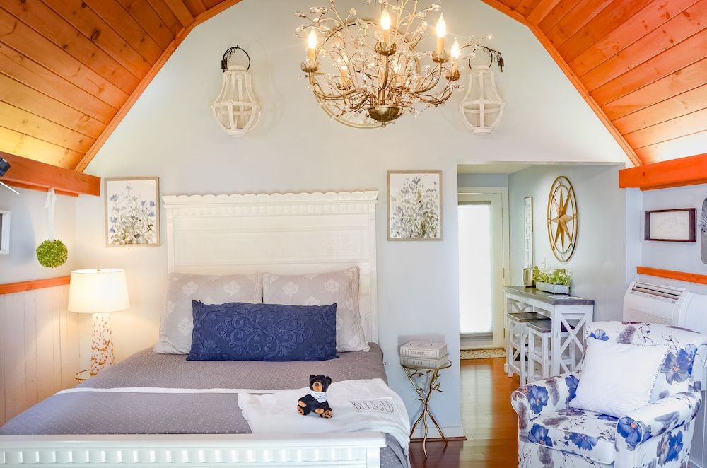 Trailside Cottage