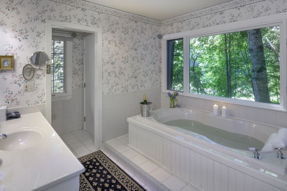 Notch View Cottage