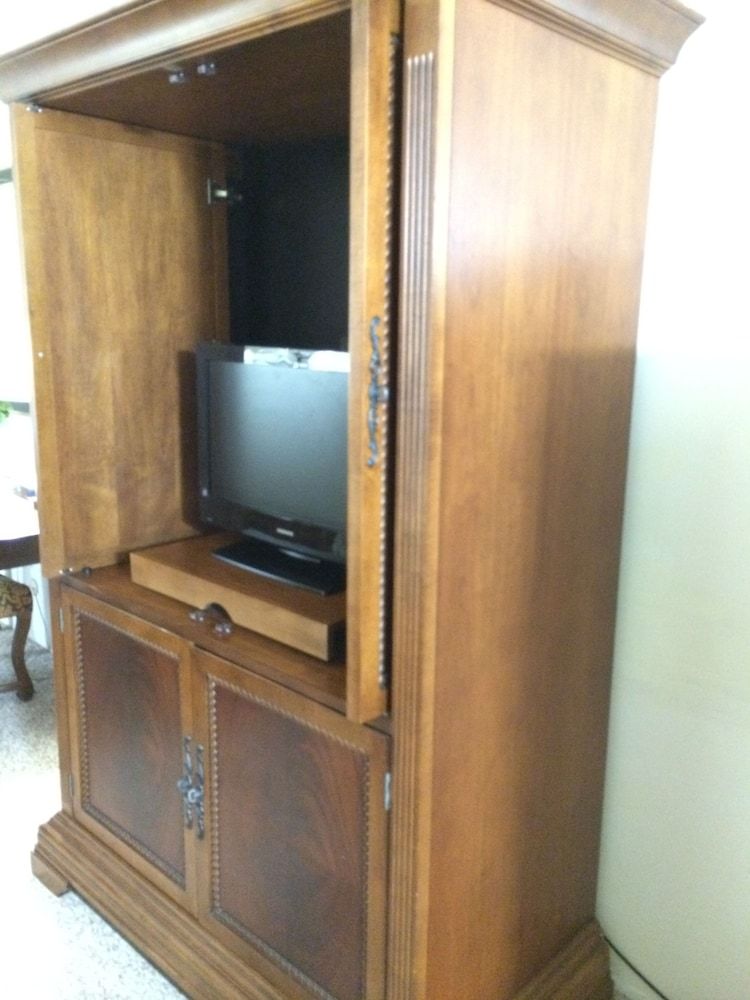 Island Inn Standard Room 3