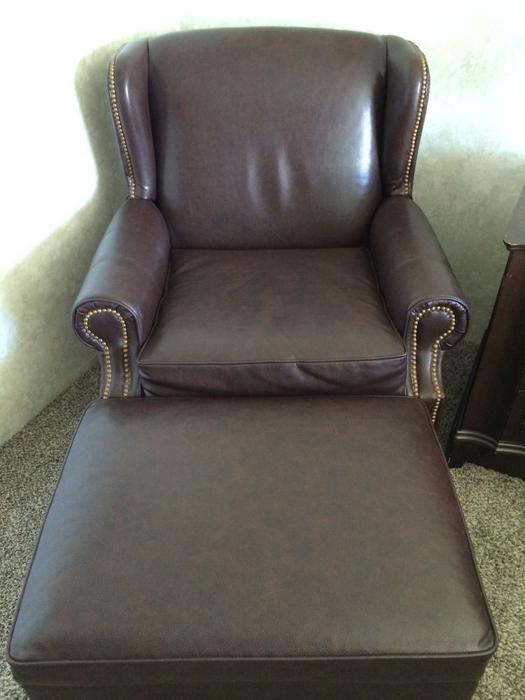 Island Inn Standard Room 5