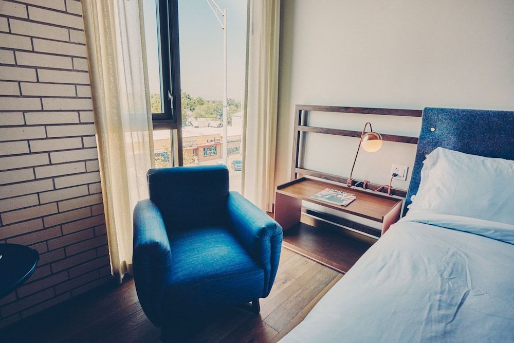 Room (Bouldin)