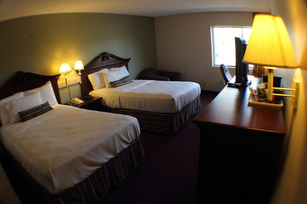 Room with two Double Extended bed and Pool view