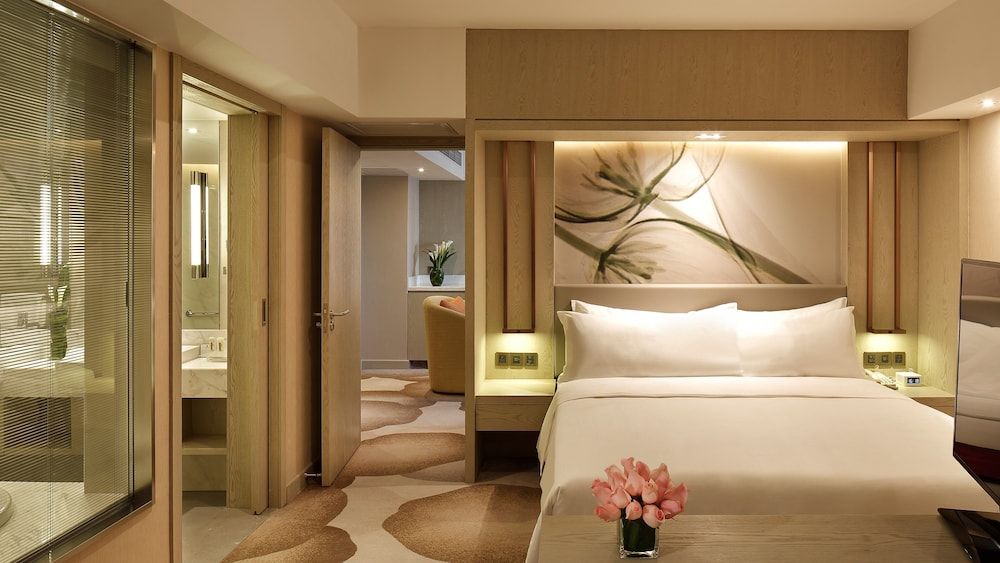 Suite, 1 Bedroom, City View