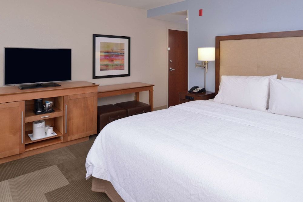 Room, 1 King Bed, Non Smoking