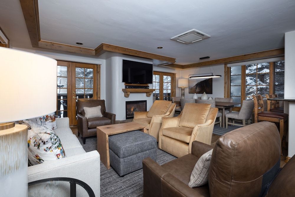 Gravity Haus Vail Two Bedroom Valley View Condo (No Pets) 6