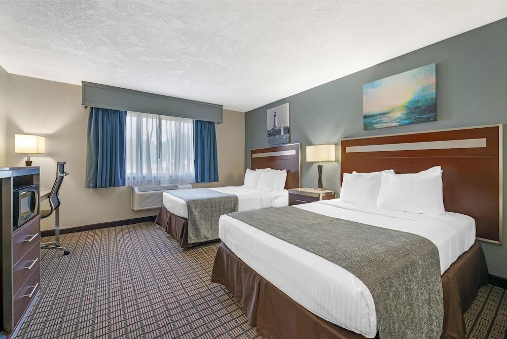 Best Western Maritime Inn Standard Room, 2 Double Beds, Accessible, Refrigerator & Microwave