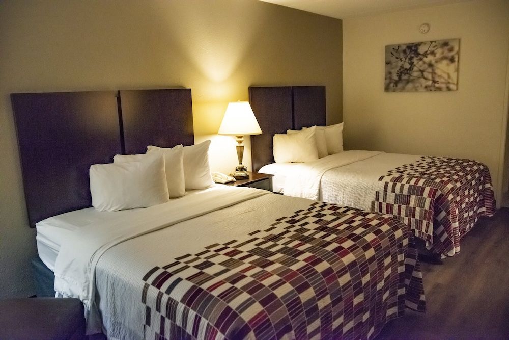 Deluxe Room, 2 Queen Beds, Non Smoking