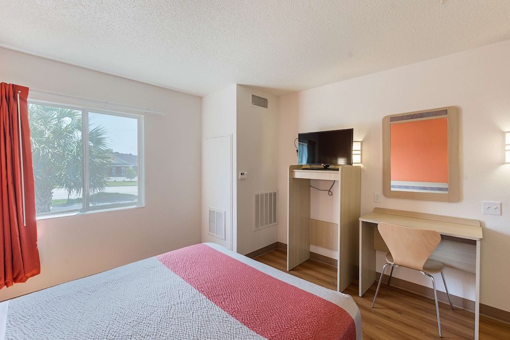 Deluxe Room, 1 Double Bed, Accessible, Non Smoking