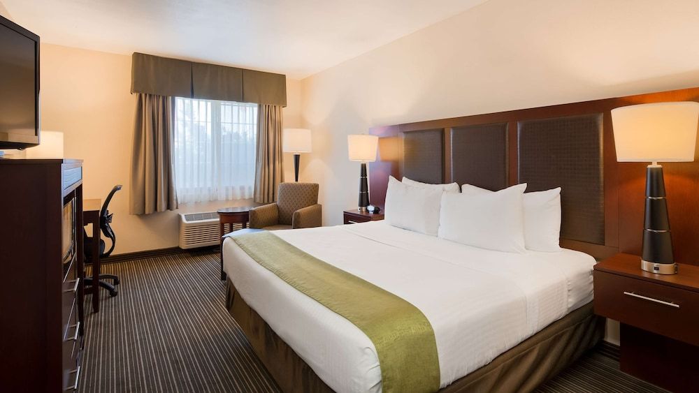 Standard Room, 1 Queen Bed, Non Smoking