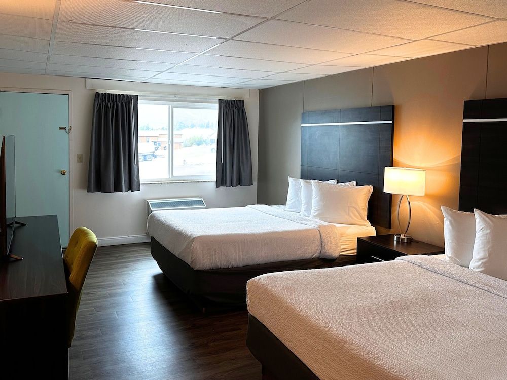 undefined Expedition Lodge Estes Park 2