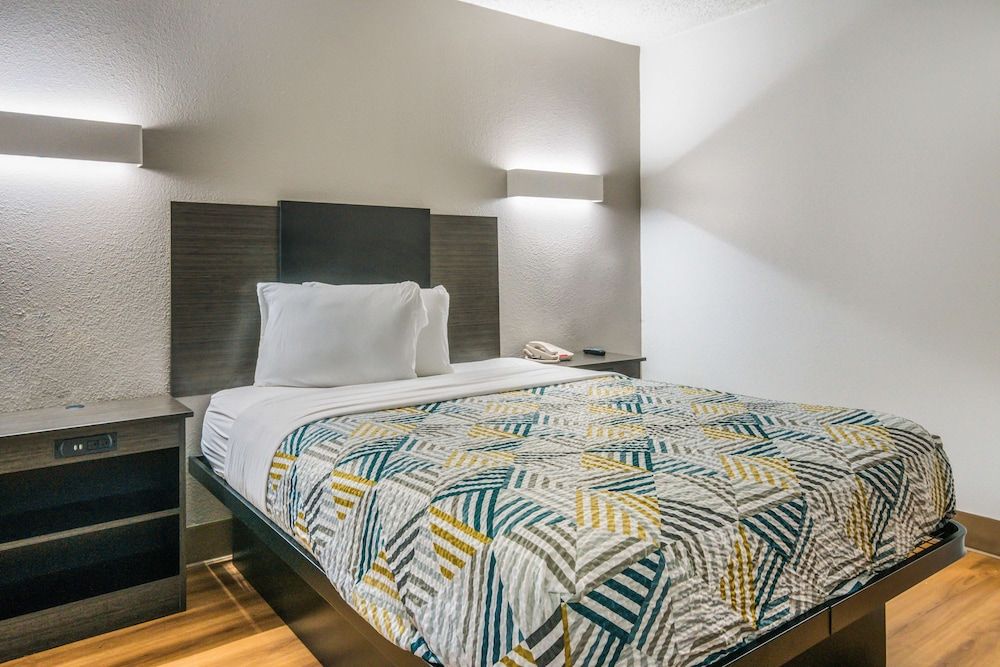 Standard Room, 1 Double Bed, Accessible, Non Smoking