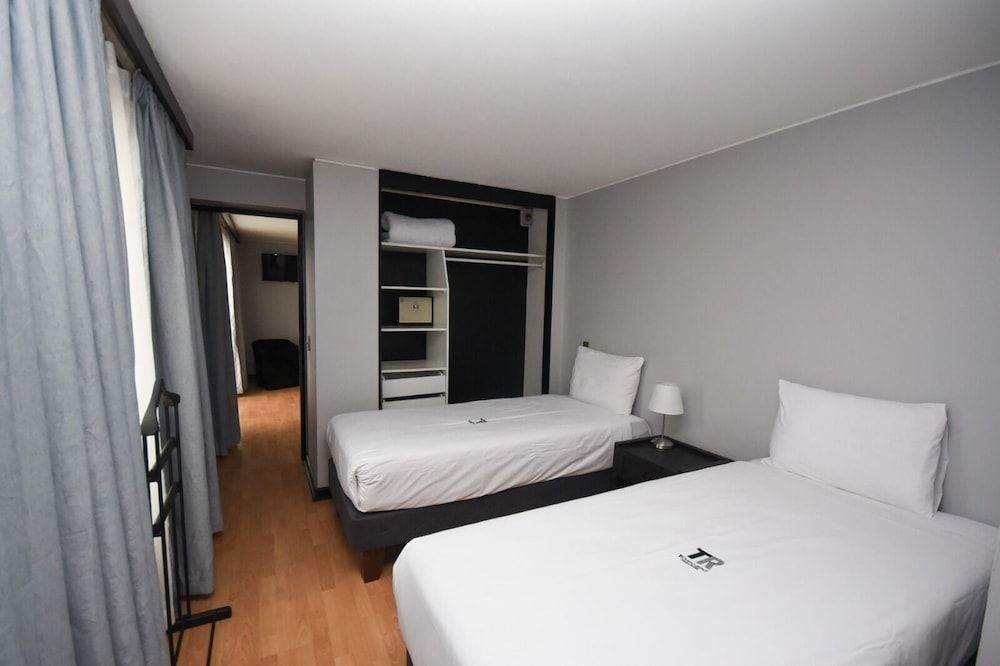 Superior Apartment, 2 Twin Beds
