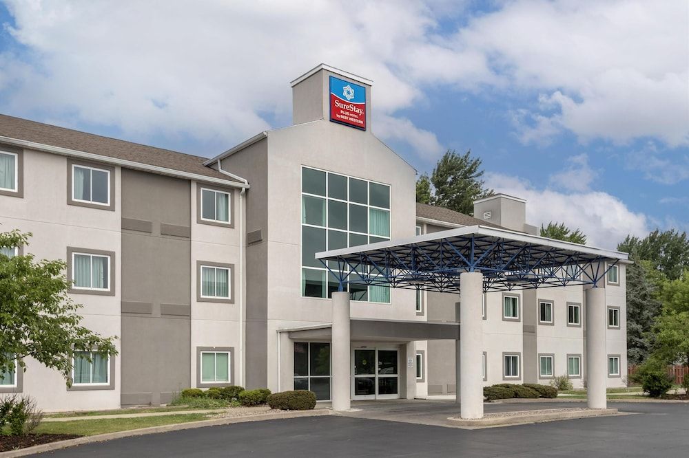 undefined SureStay Plus Hotel by Best Western Niagara Falls East