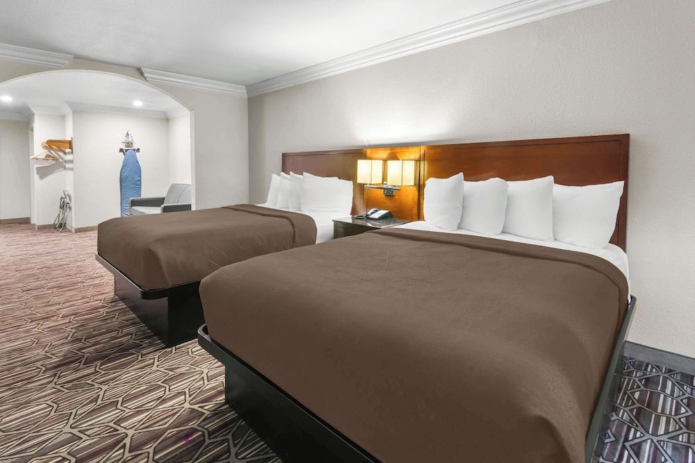 Suite, 2 Queen Beds, Accessible, Refrigerator & Microwave (with Sofabed)
