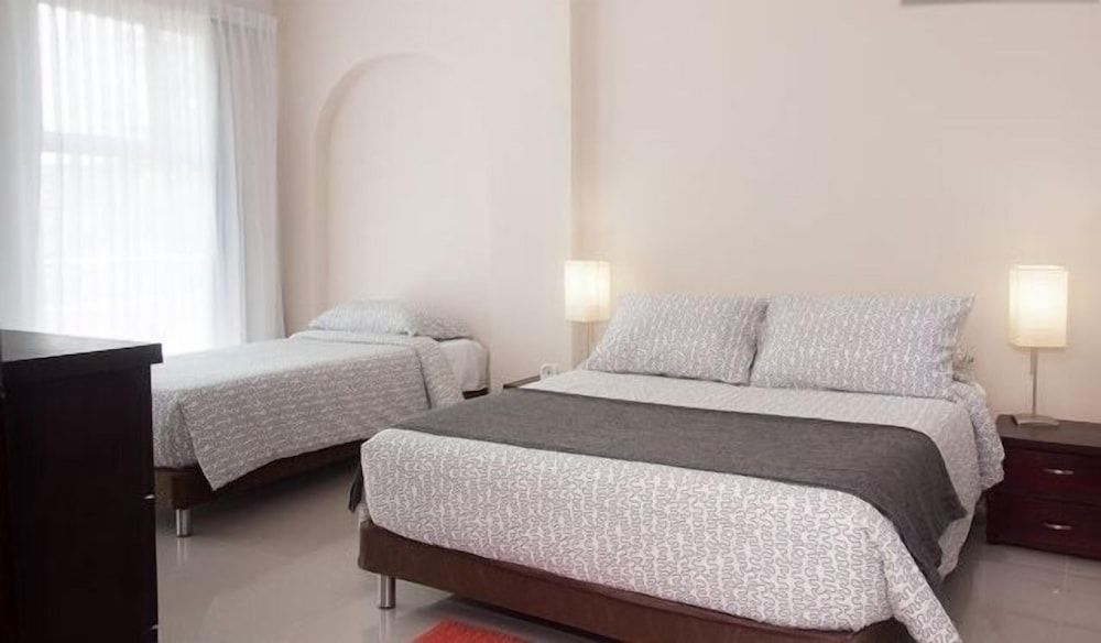 Golden House Hotel Standard Triple Room, 1 Bedroom 3