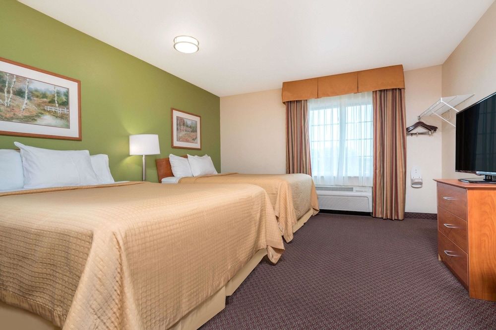 Room, 2 Queen Beds, Non Smoking