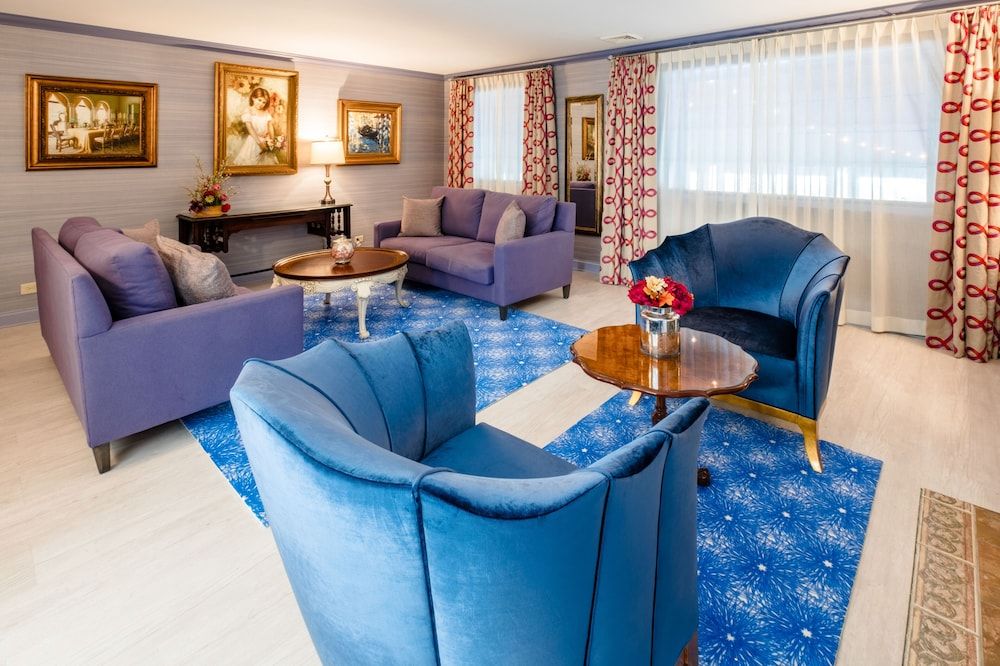 The Windermere Suite