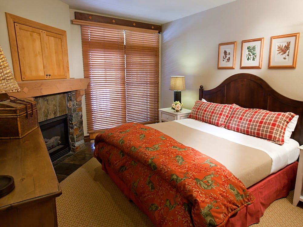 2 Bedroom Suite