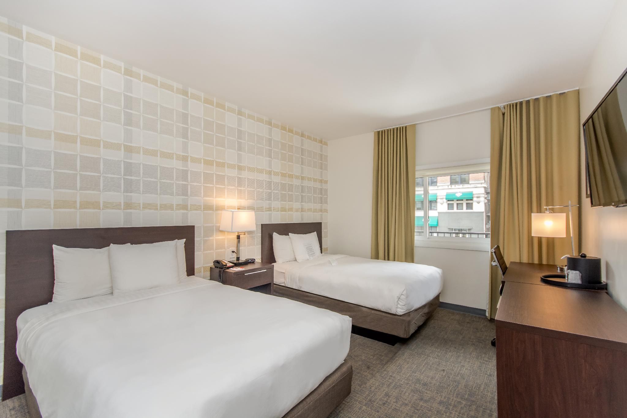 Double Room with Two Double Beds - Non-Smoking