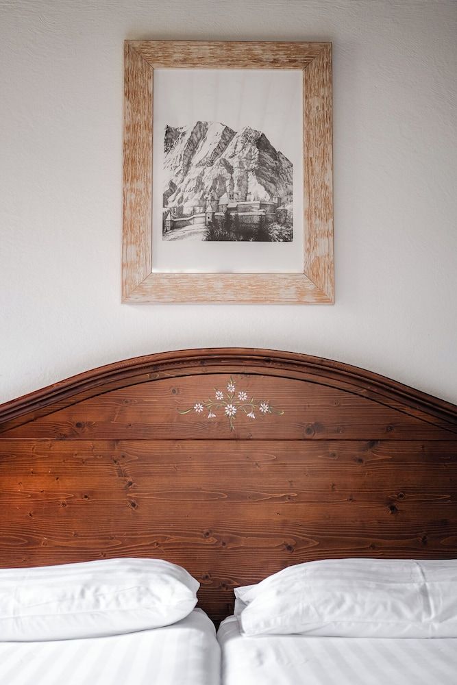 Hôtel de Gruyères Family Triple Room 3