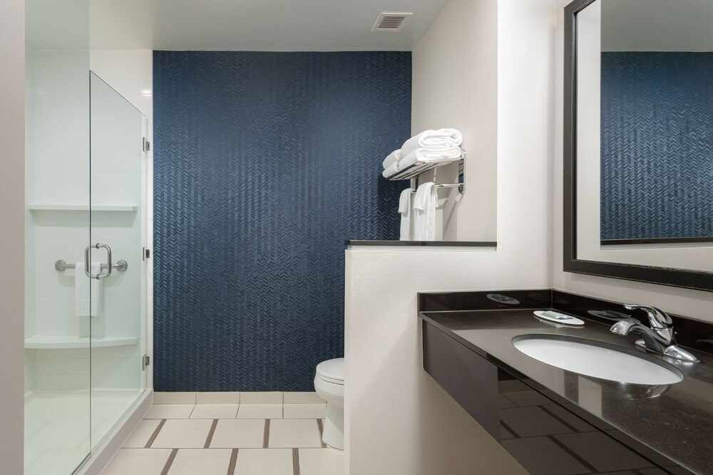 Room, 2 Queen Beds (Hearing Accessible)
