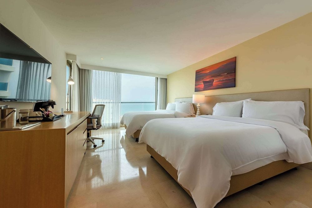 Room, 2 Queen Beds, Non Smoking