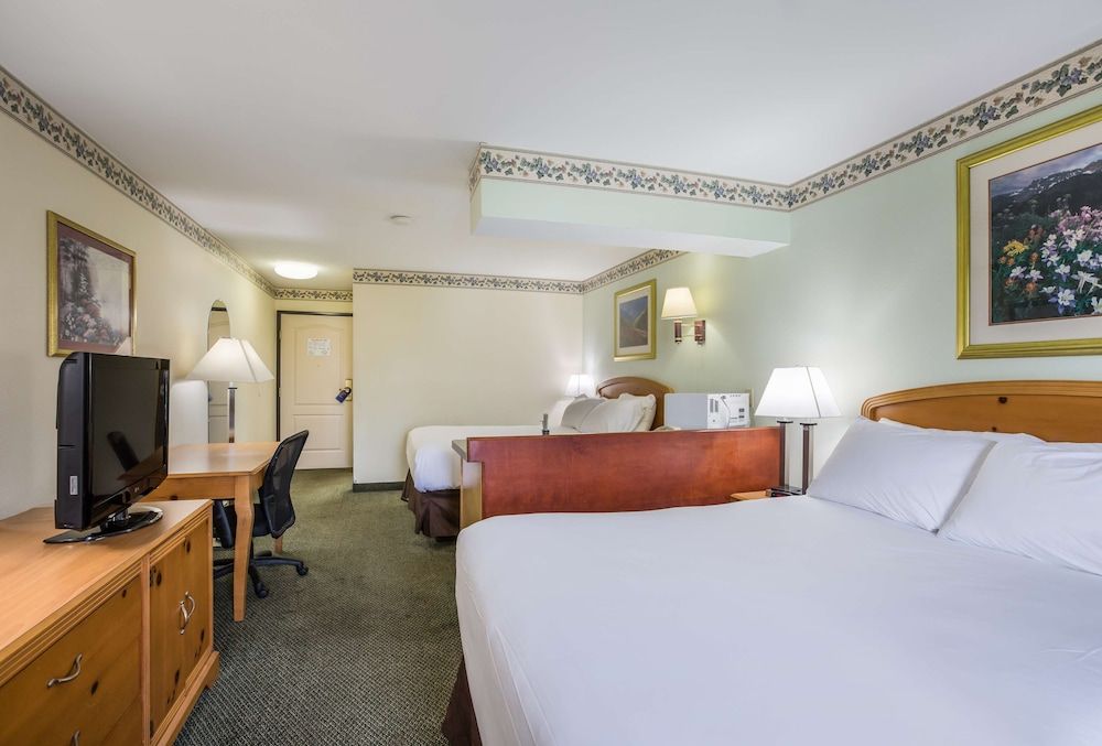 Room, 2 Double Beds, Non Smoking