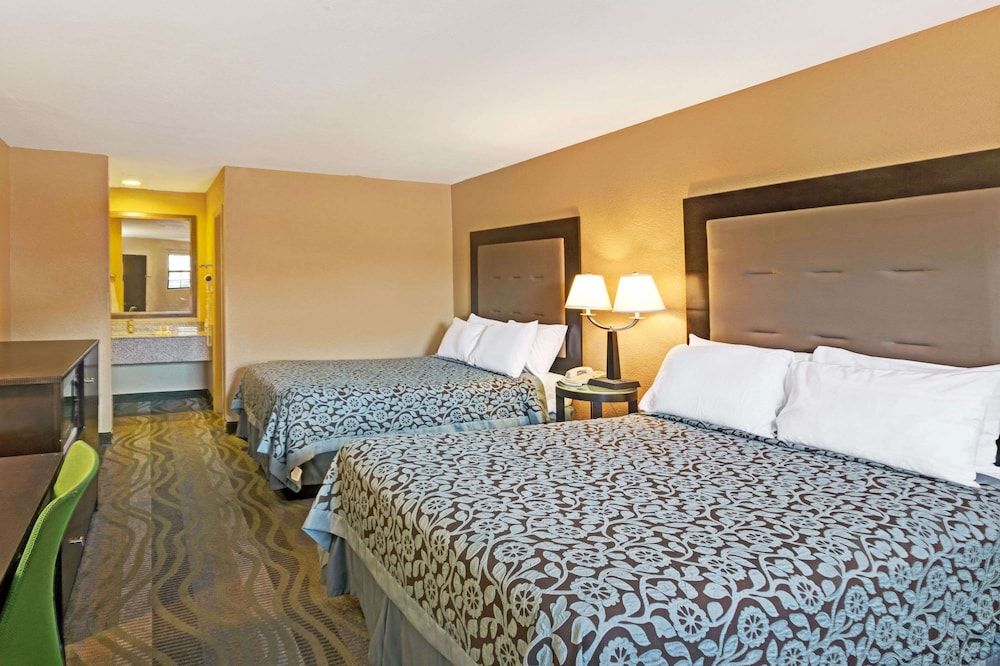Room, 2 Double Beds, Smoking