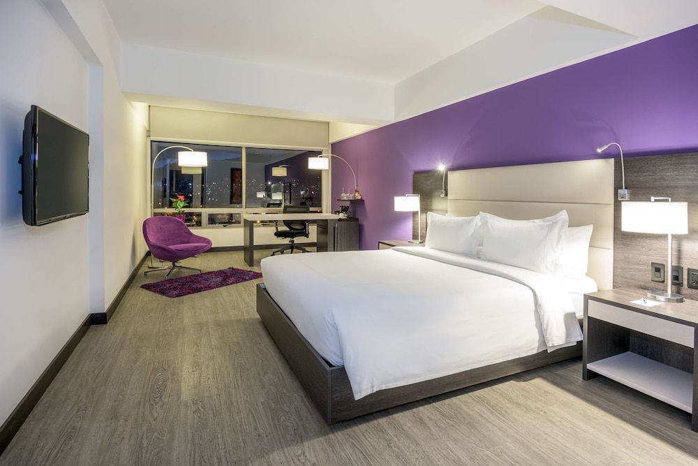 NH Bogotá Urban 26 Royal Standard Room (Extra Bed 3 Adults)