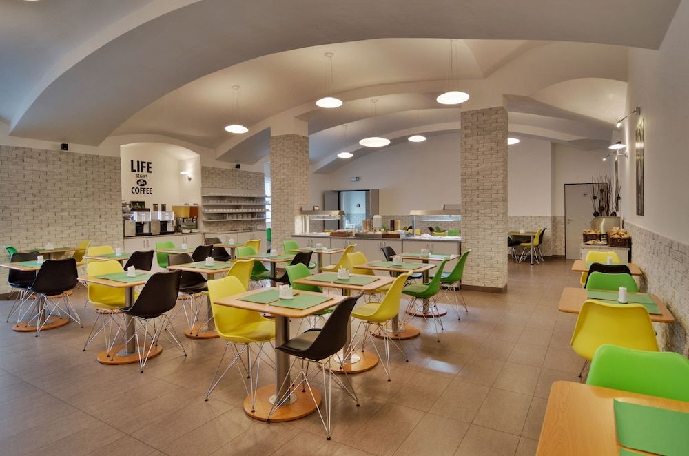 undefined Hotel Adeba 8
