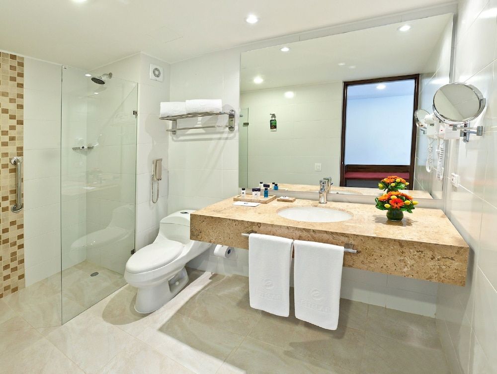 Hotel Estelar Calle 100 Standard Room, 2 Twin Beds 3