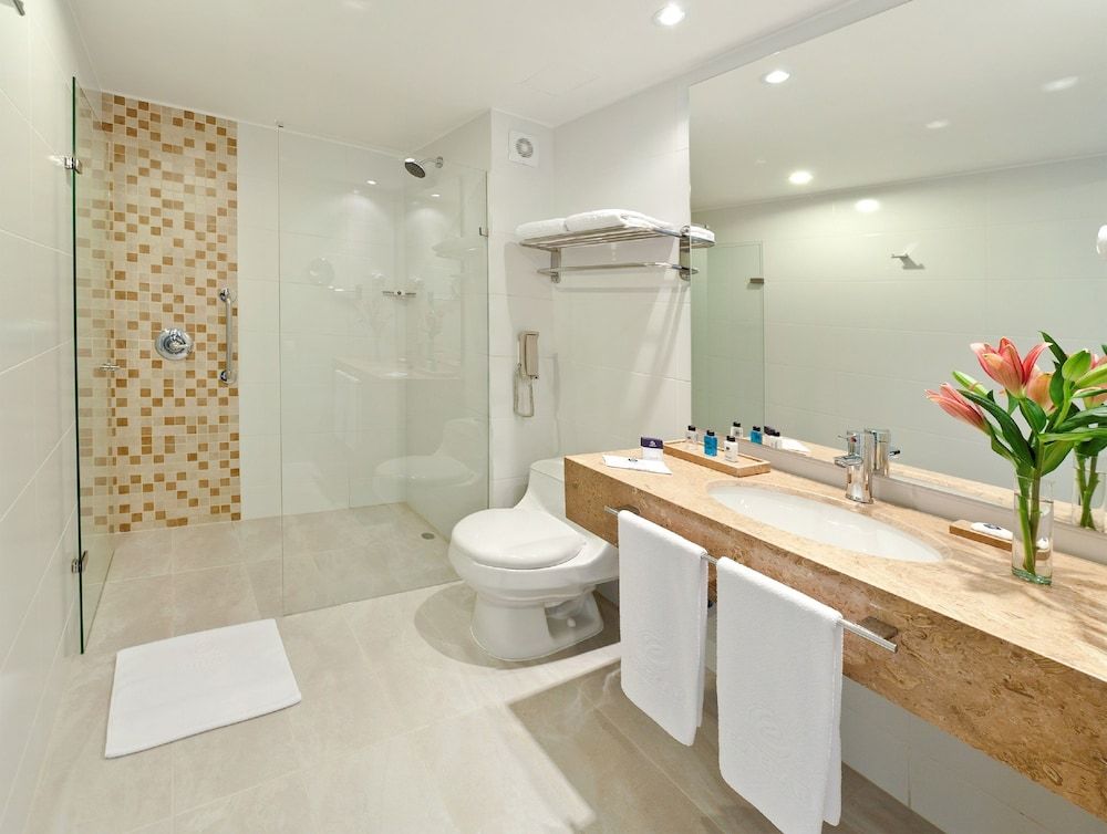 Hotel Estelar Calle 100 Standard Room, 2 Twin Beds 5