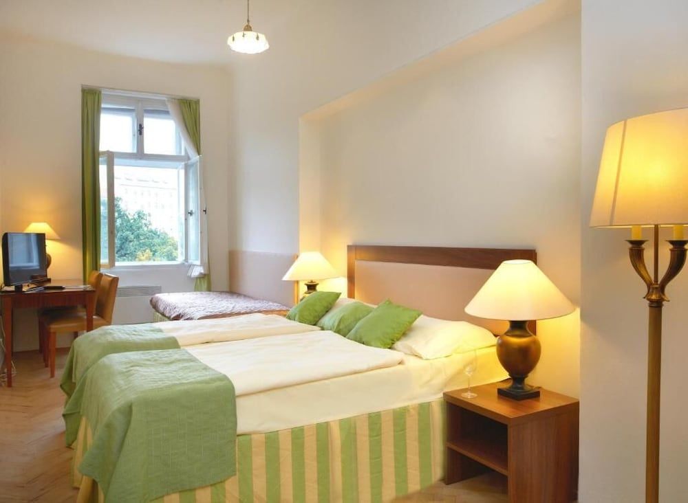 Wenceslas Square Hotel - Czech Leading Hotels Double or Twin Room 2