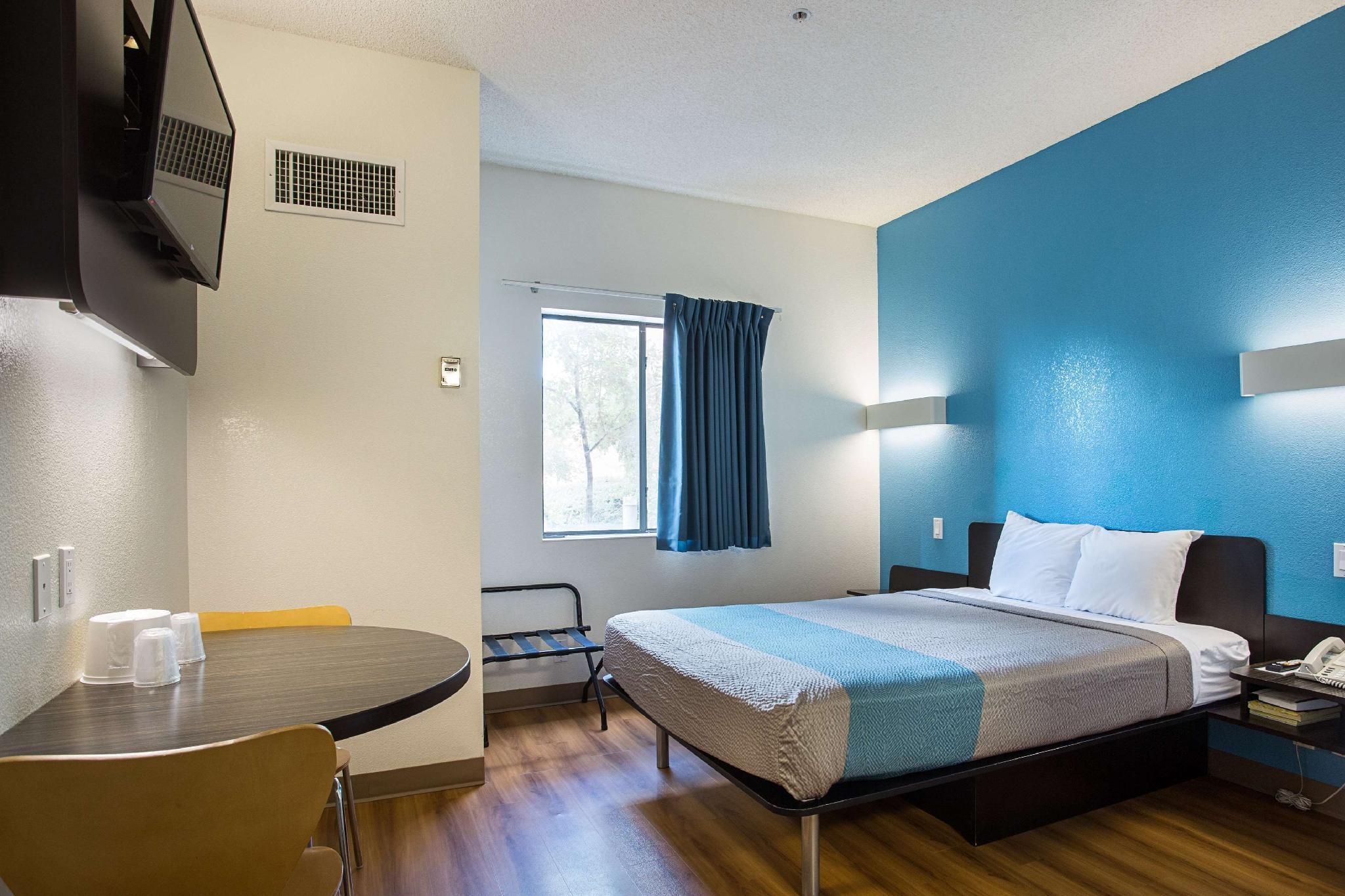 undefined Motel 6 Page, AZ 8