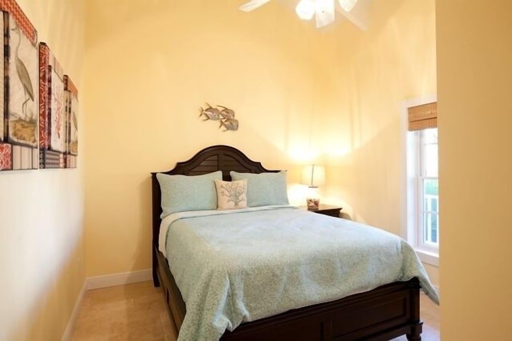 House Palm, 3 Queen and Sofa Bed, Garden View, Balcony/Patio