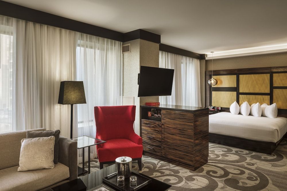 Room, Multiple Beds