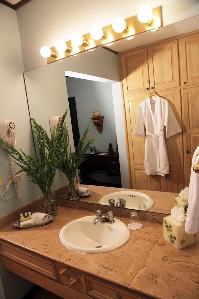 Deluxe Double Room, 2 Queen Beds, City View