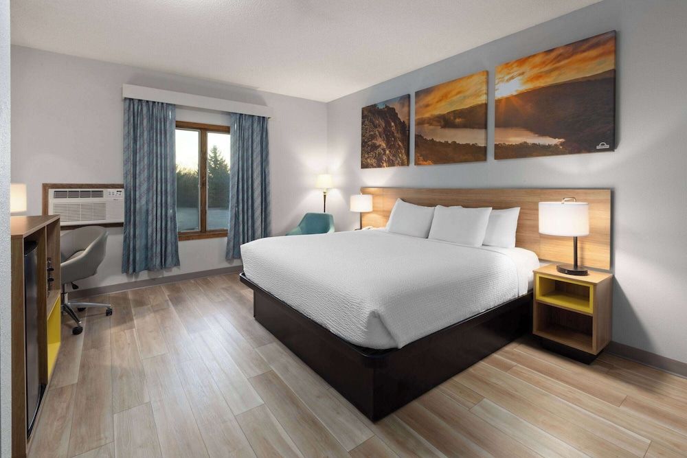 Suite, Multiple Beds, Non Smoking