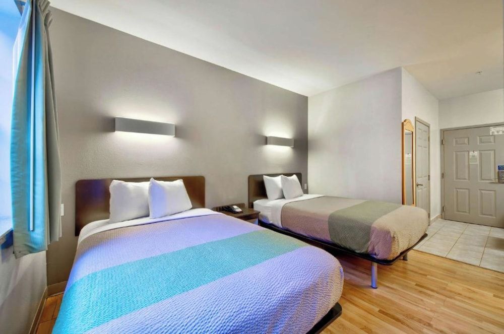 Standard Room, 2 Double Beds, Smoking, Kitchenette