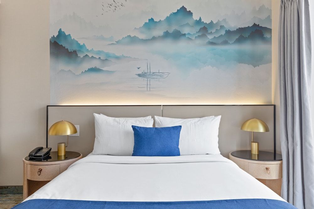 The Parc Hotel Deluxe Queen