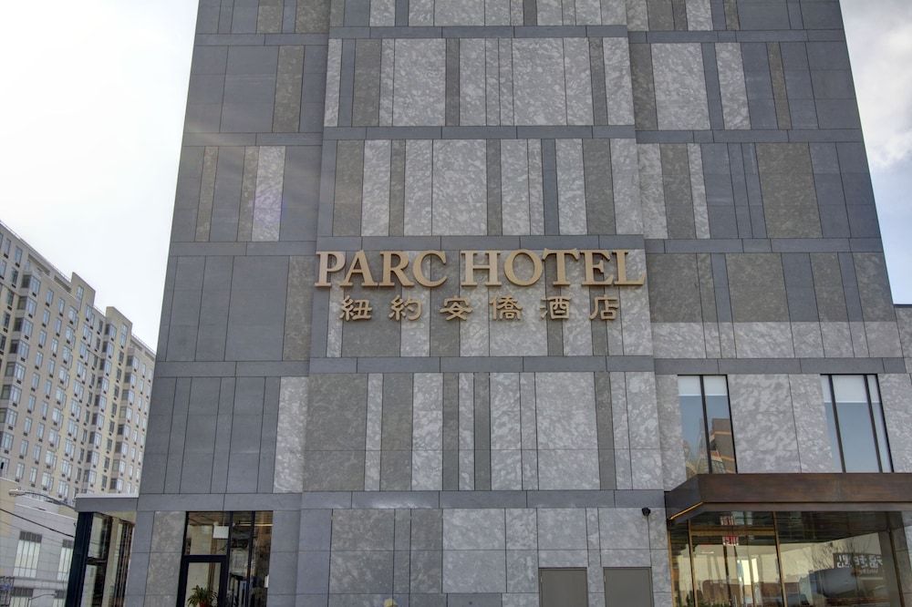 undefined The Parc Hotel 8