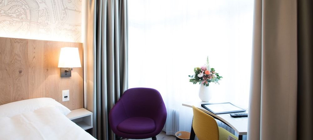Kreuz Bern Modern City Hotel Style Double Room 10