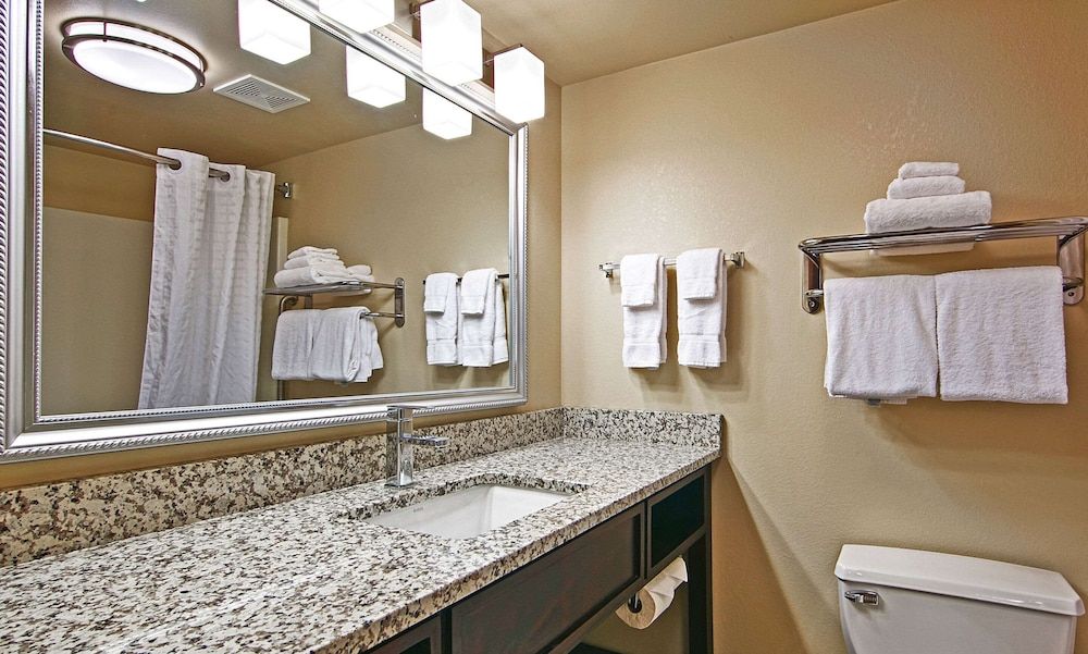 Standard Room, 2 Queen Beds, Non Smoking
