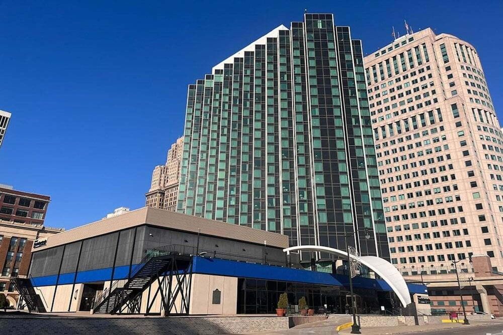 undefined Fort Pontchartrain Detroit, a Wyndham Hotel 4