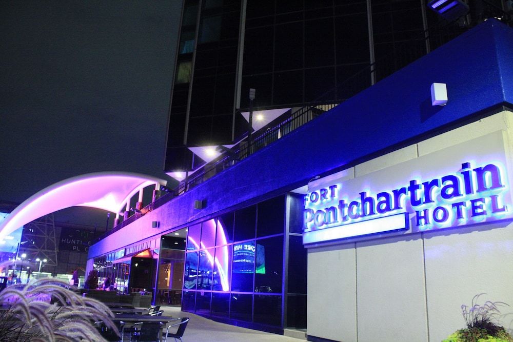 undefined Fort Pontchartrain Detroit, a Wyndham Hotel 6