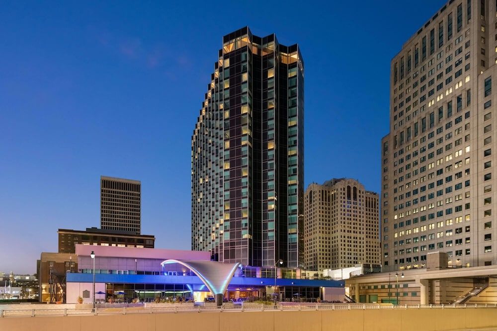 undefined Fort Pontchartrain Detroit, a Wyndham Hotel 4